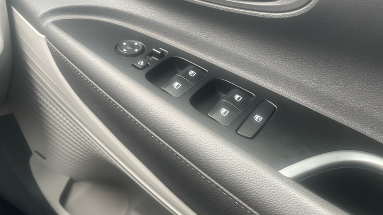 Hyundai BAYON 1.0 TGDi 48V MHEV Ultimate 5dr DCT Petrol Hatchback